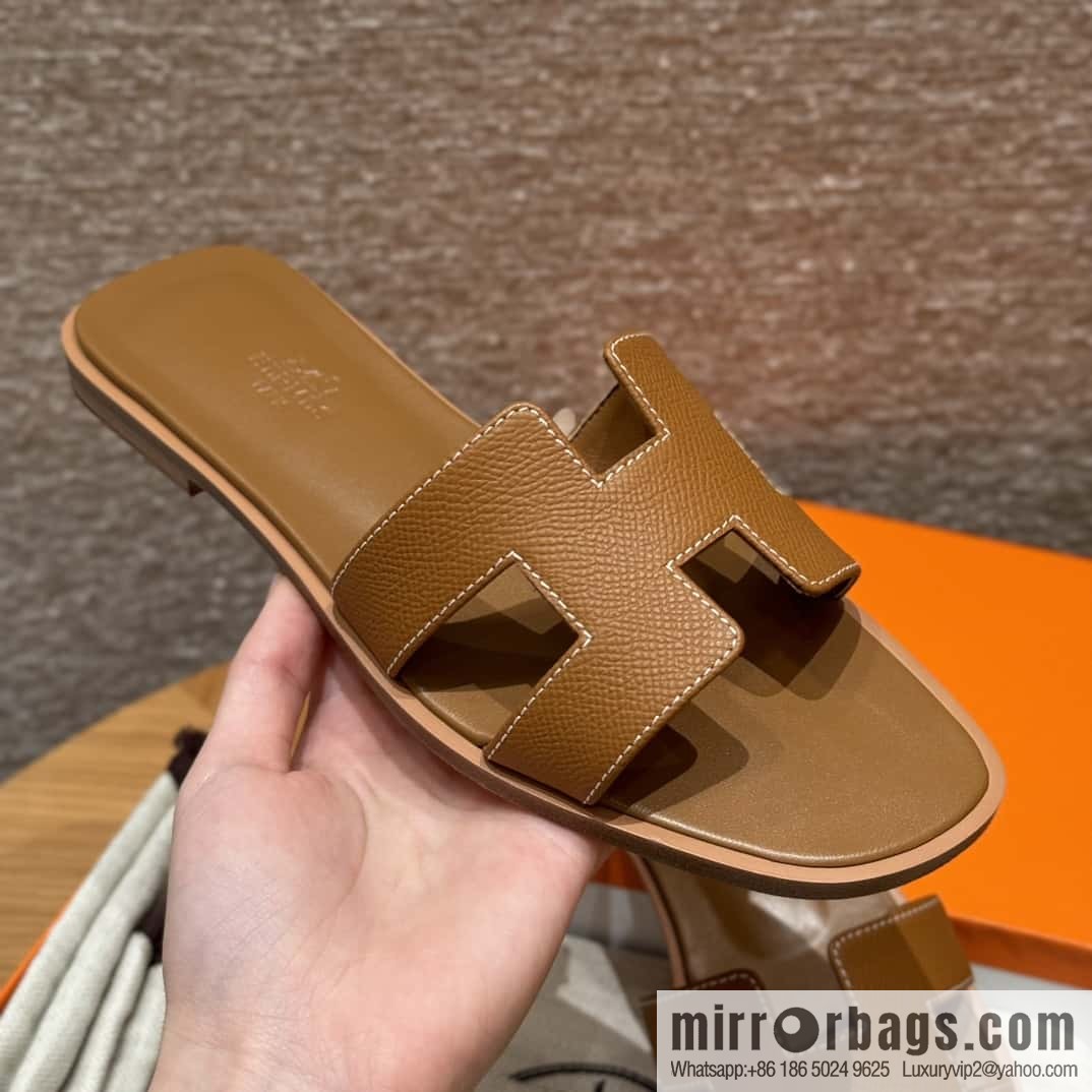 Hermès slippers
