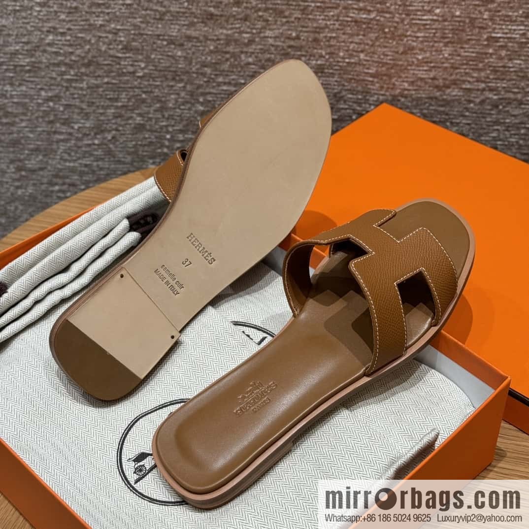 Hermès slippers