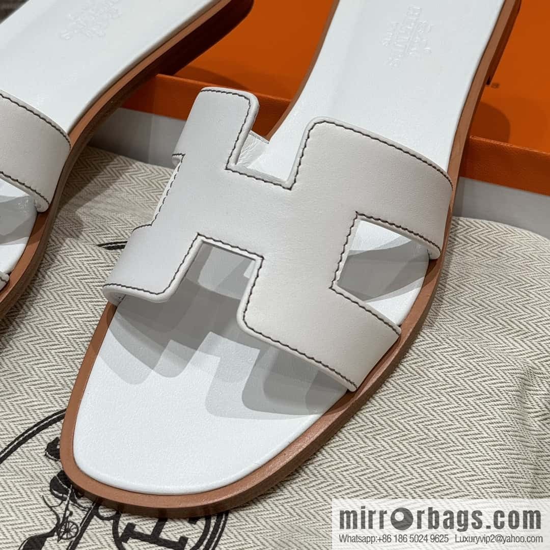 Hermès slippers