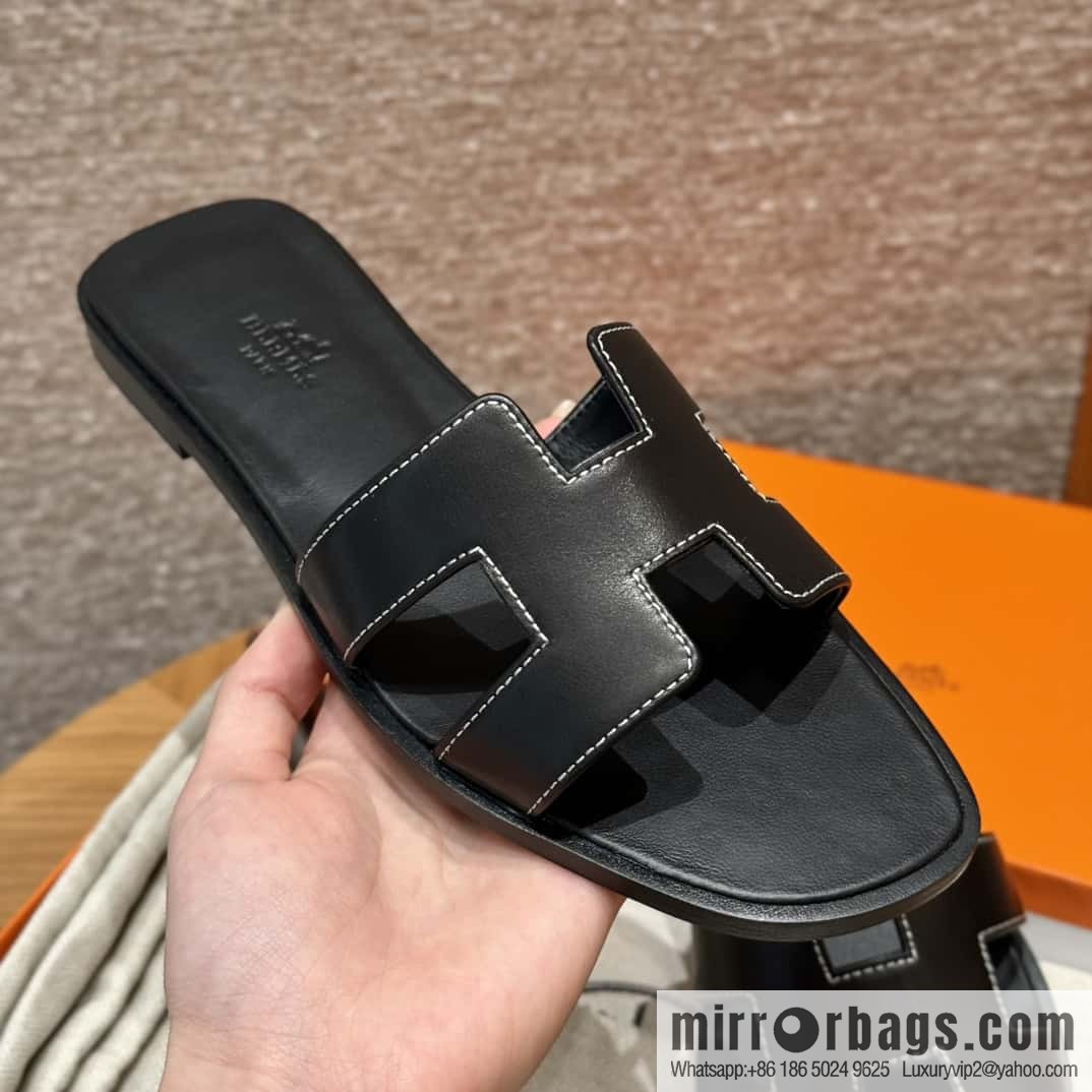 Hermès slippers