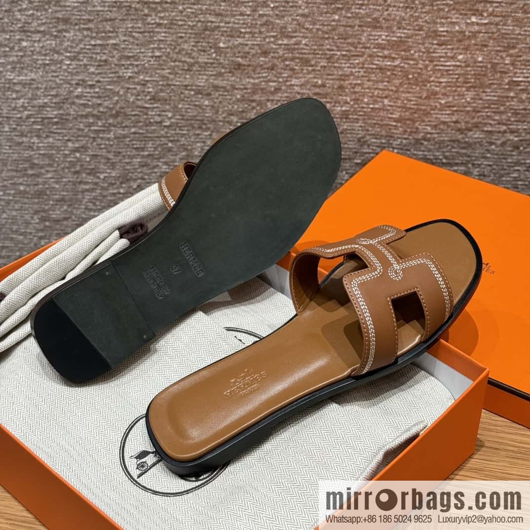Hermès slippers