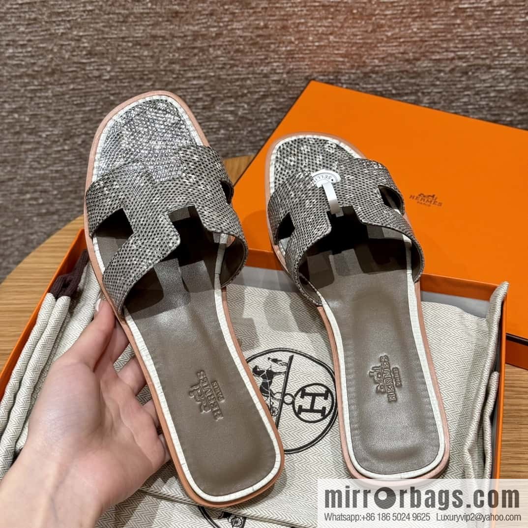 Hermès Lizard Leather Slippers