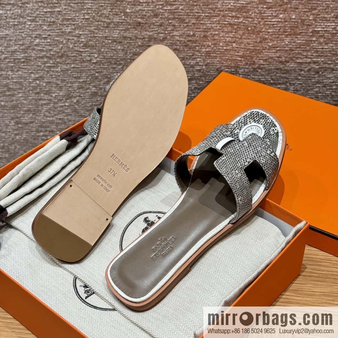 Hermès Lizard Leather Slippers