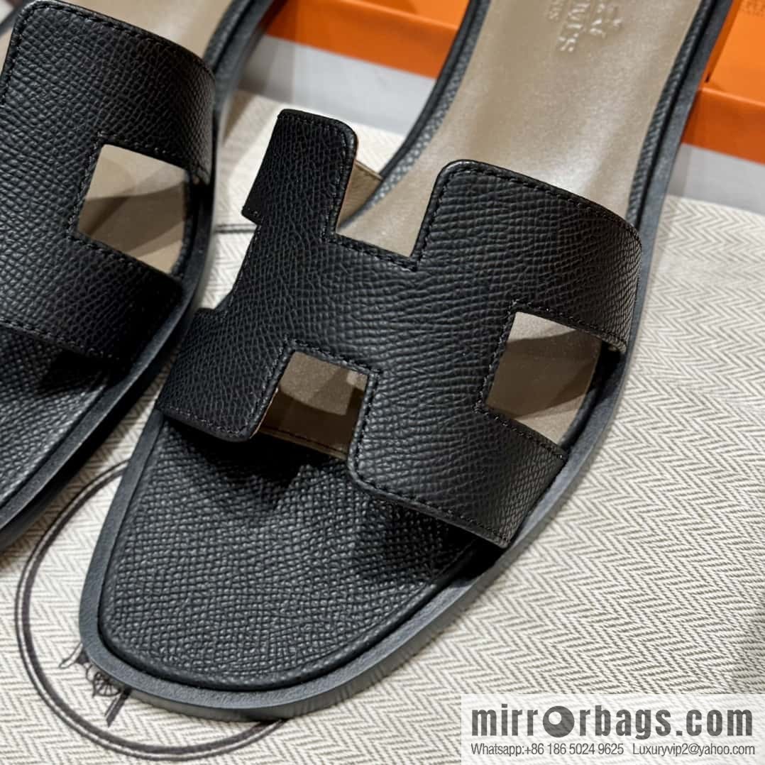 Hermès slippers
