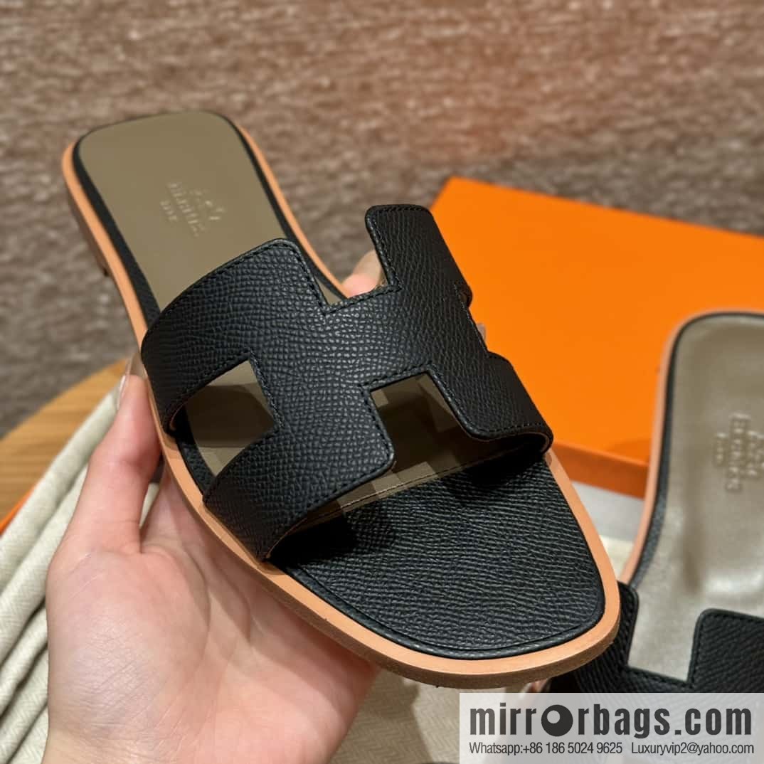 Hermès slippers