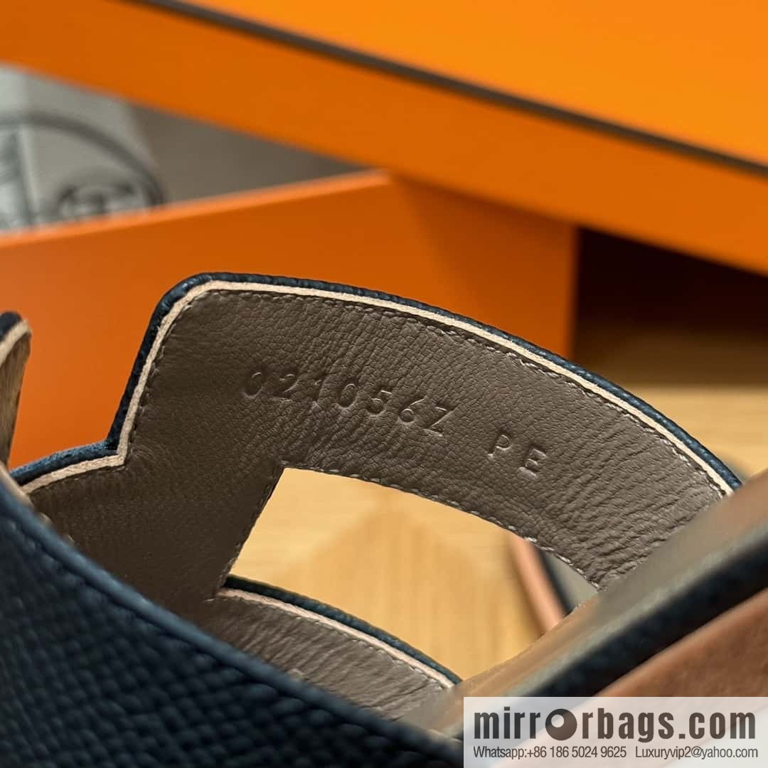 Hermès slippers
