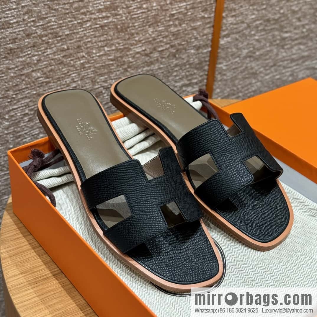 Hermès slippers
