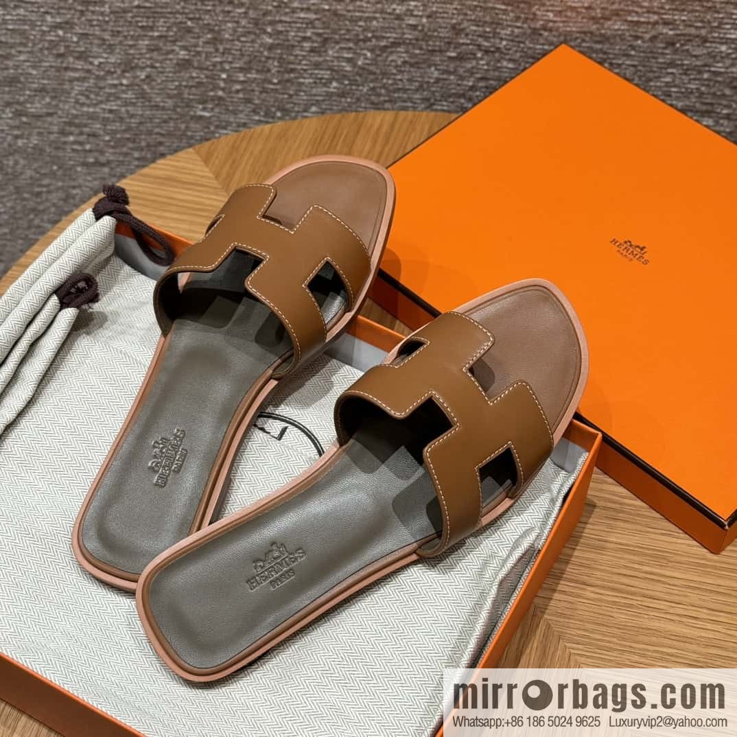 Hermès slippers