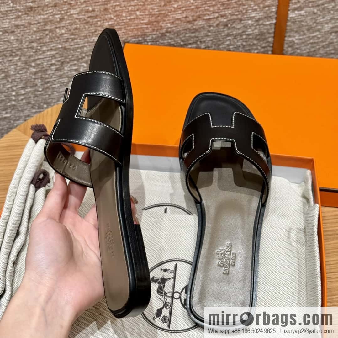 Hermès slippers