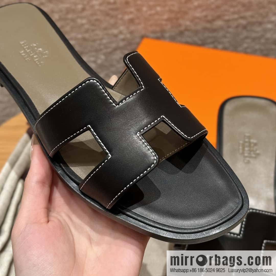 Hermès slippers