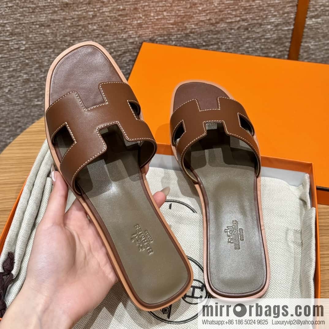 Hermès slippers
