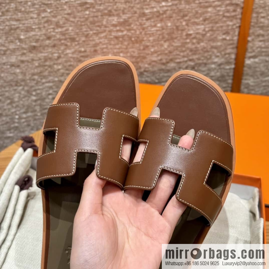 Hermès slippers