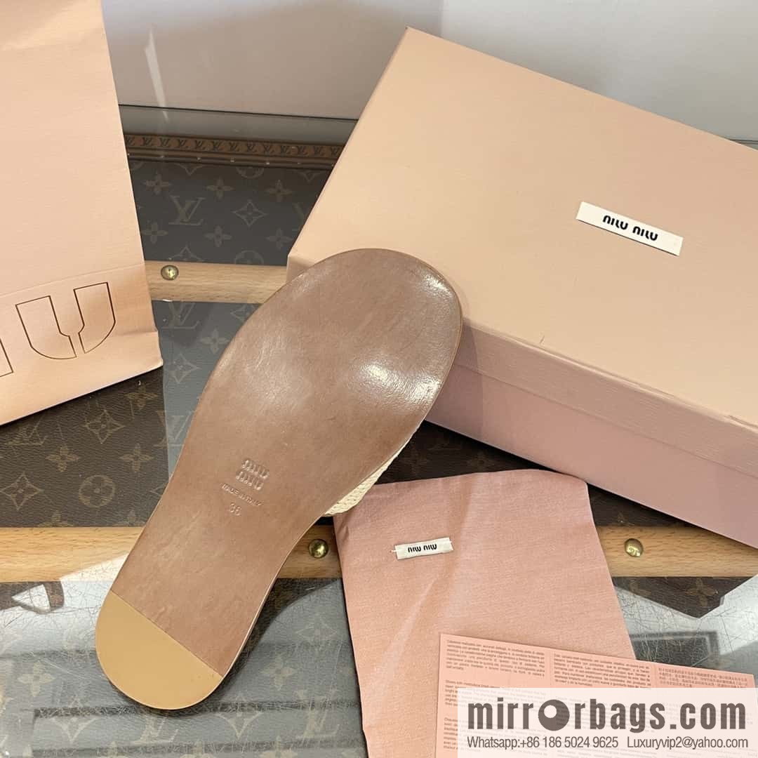 Miao Miao | | Spring and summer raffia woven alphabet slippers