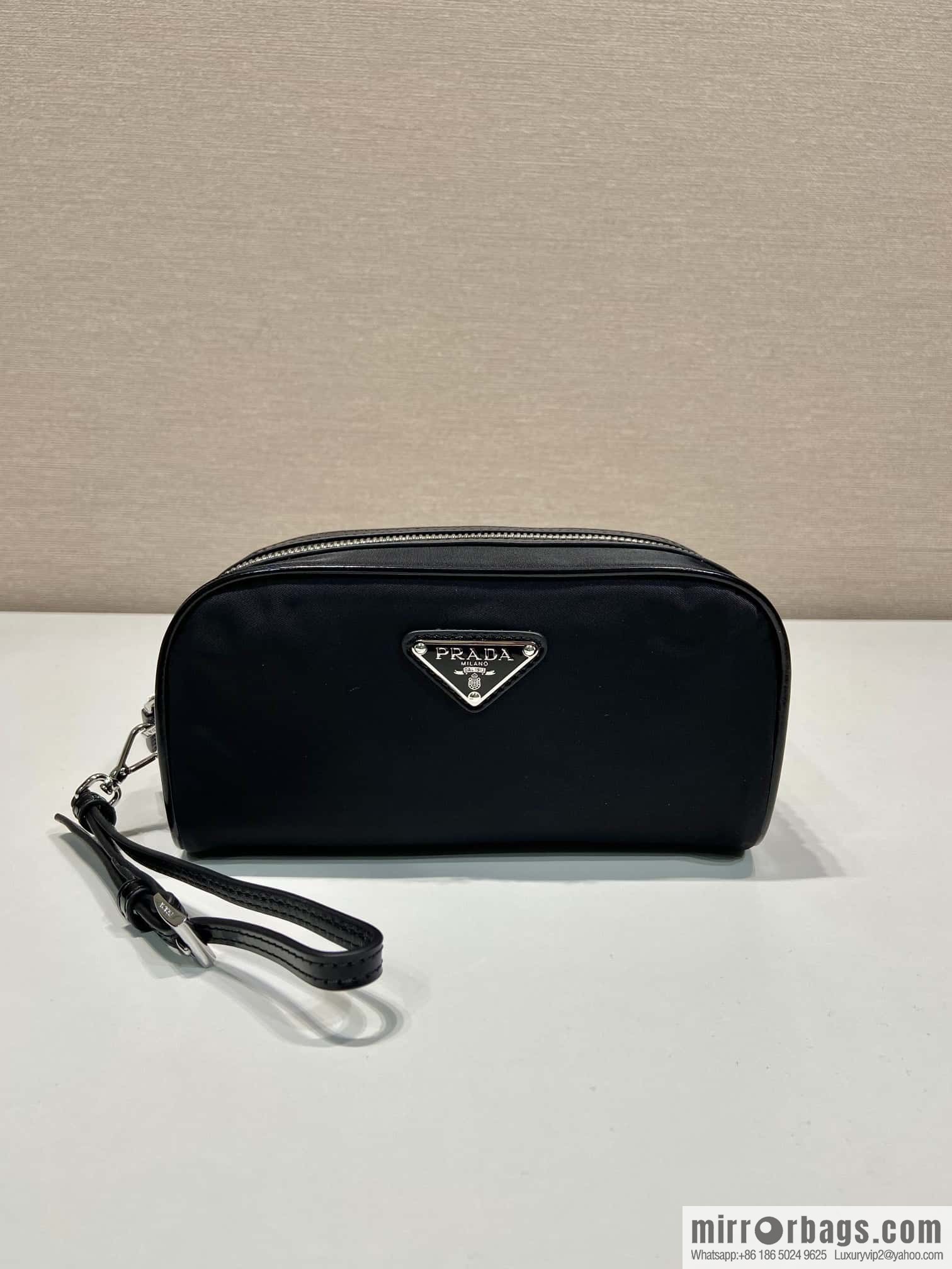 PRADA ๐ new handbag ๐ 2NE063 Unisex common model