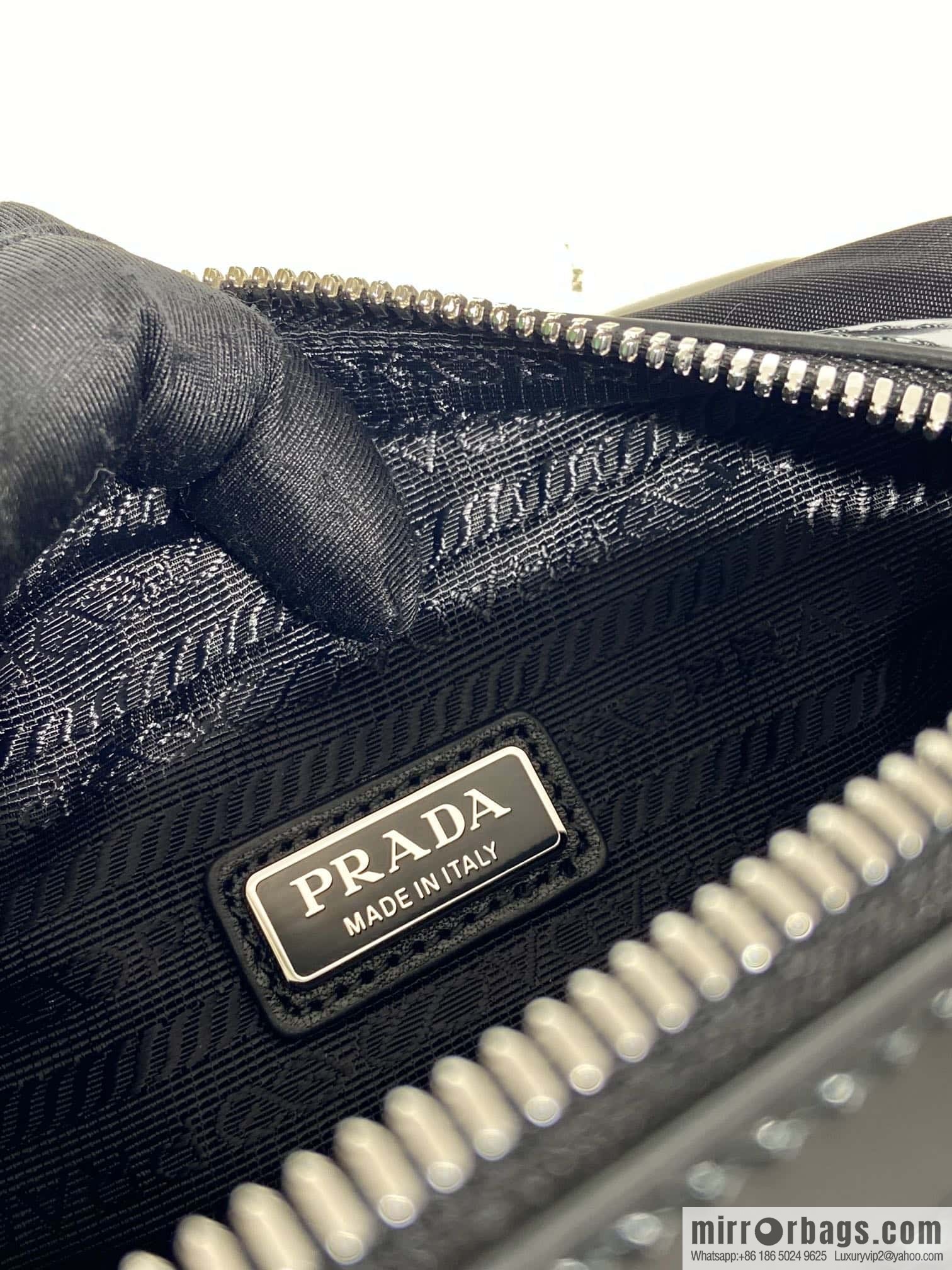 PRADA ๐ new handbag ๐ 2NE063 Unisex common model