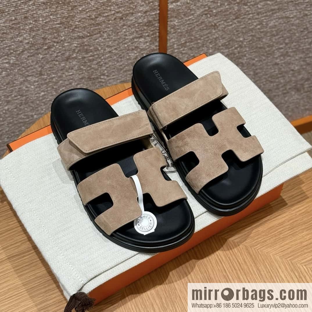 Hermès sandals