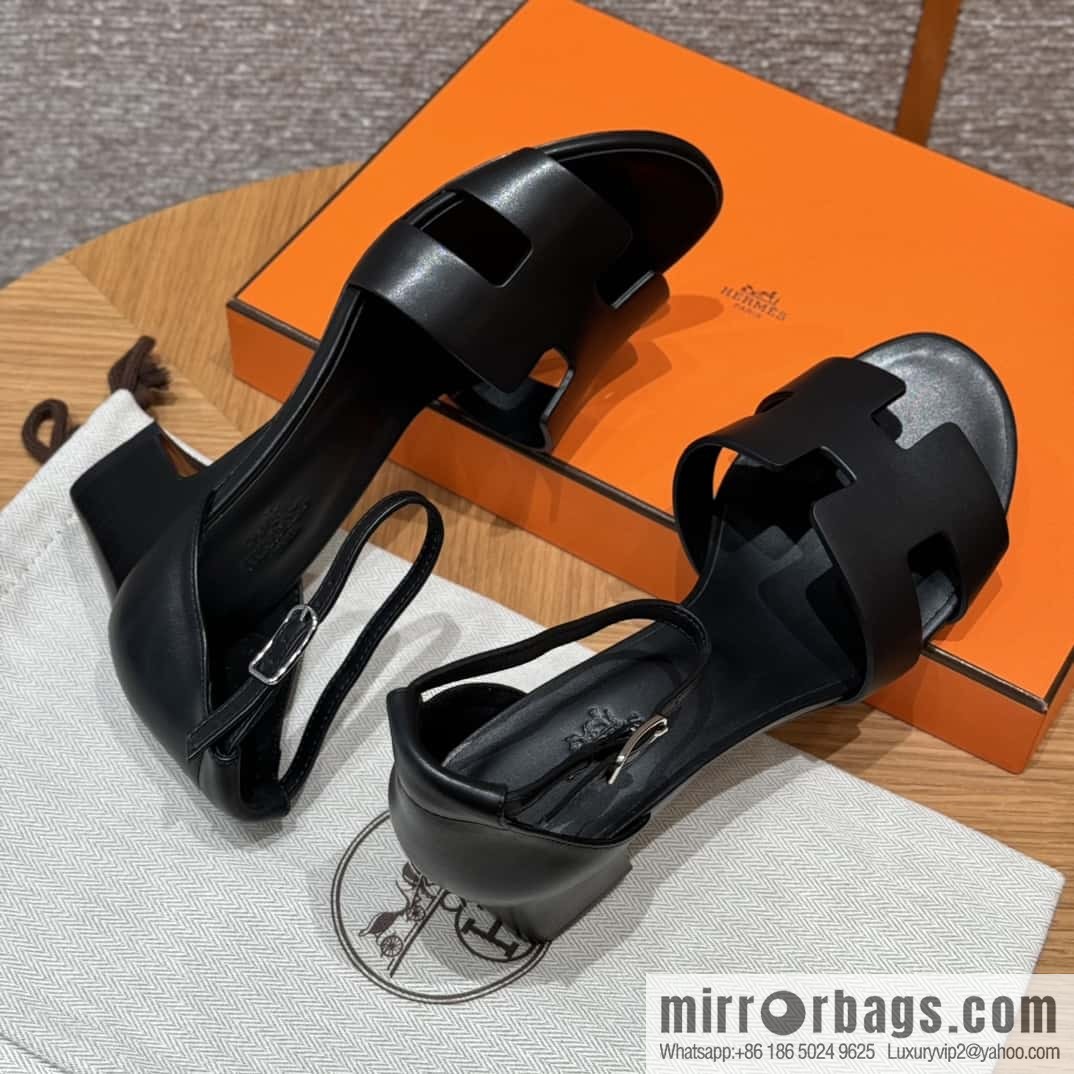 Hermès 189 strap-on sandals/Encens 50