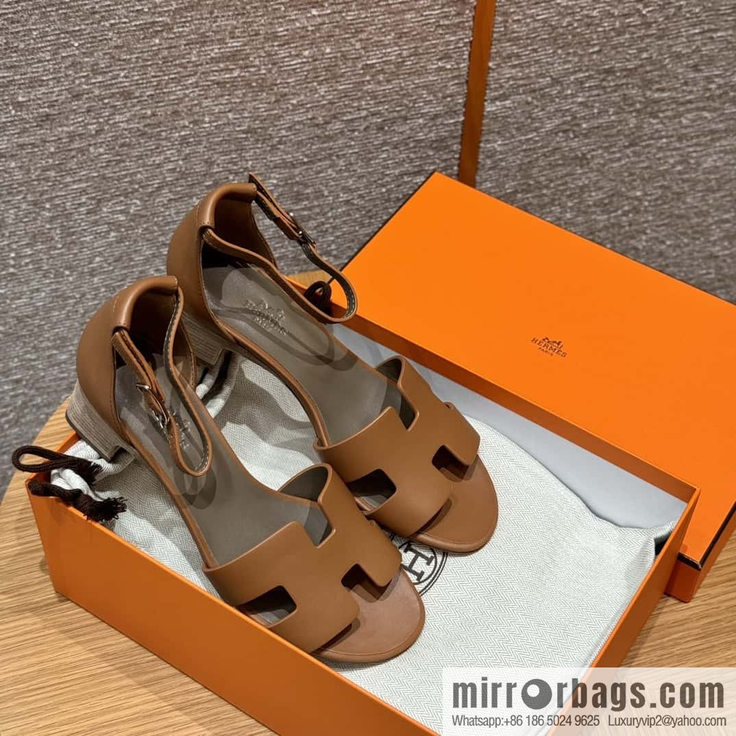 Hermès 189 strap-on sandals/Encens 50