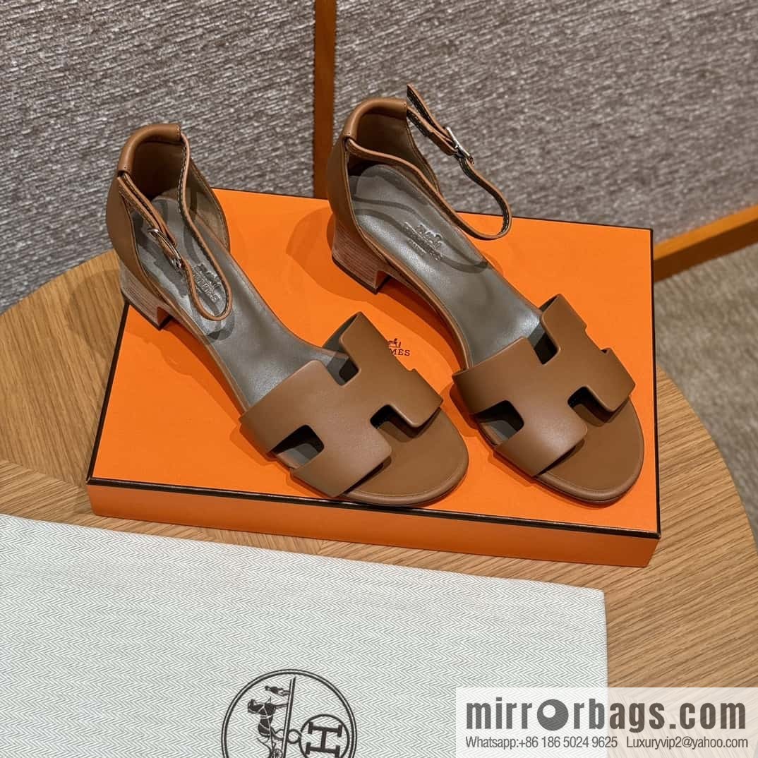 Hermès 189 strap-on sandals/Encens 50