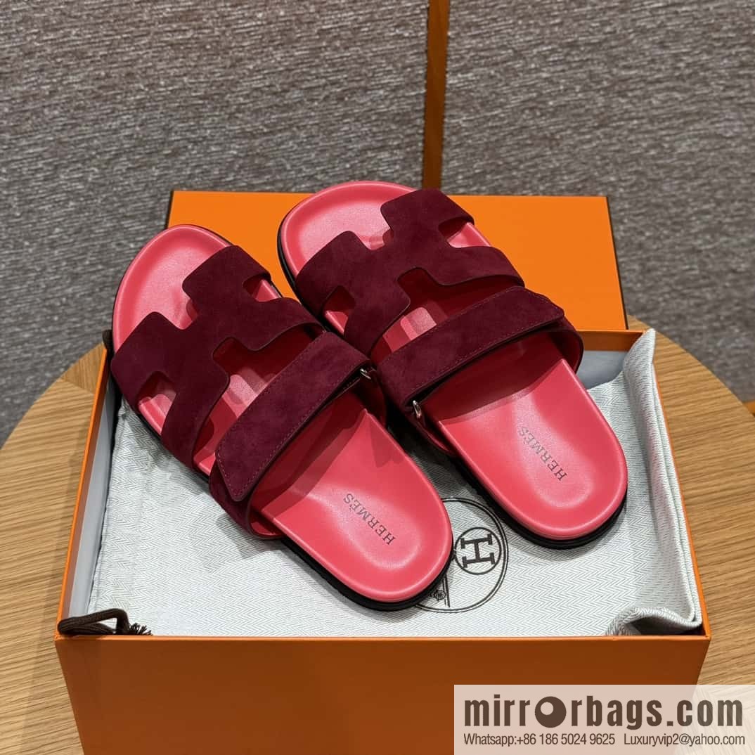 Hermès 225 CHYPRE SANDAL uncle shoes, rose red/Rose red