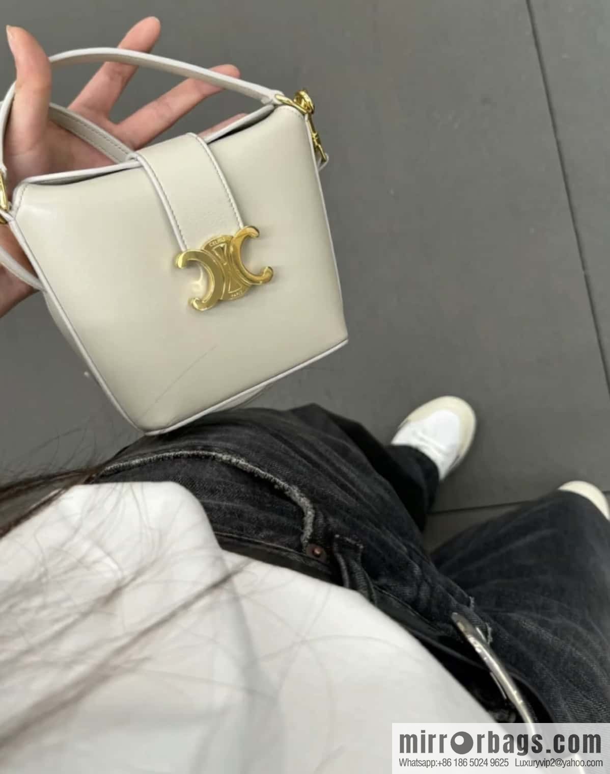 CELINE TRIOMPHE mini smooth cow leather (fabric) bucket bag 10K943 meters white