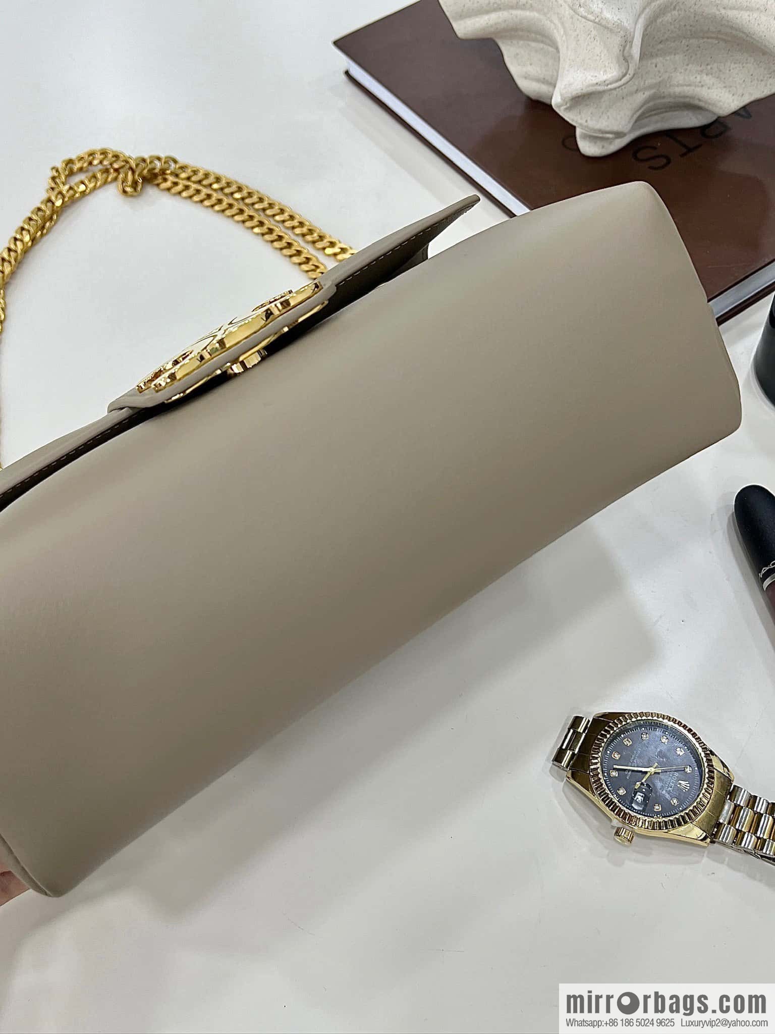 CELINE VICTOIRE medium soft cow leather (fabric) handbag 115853 apricot