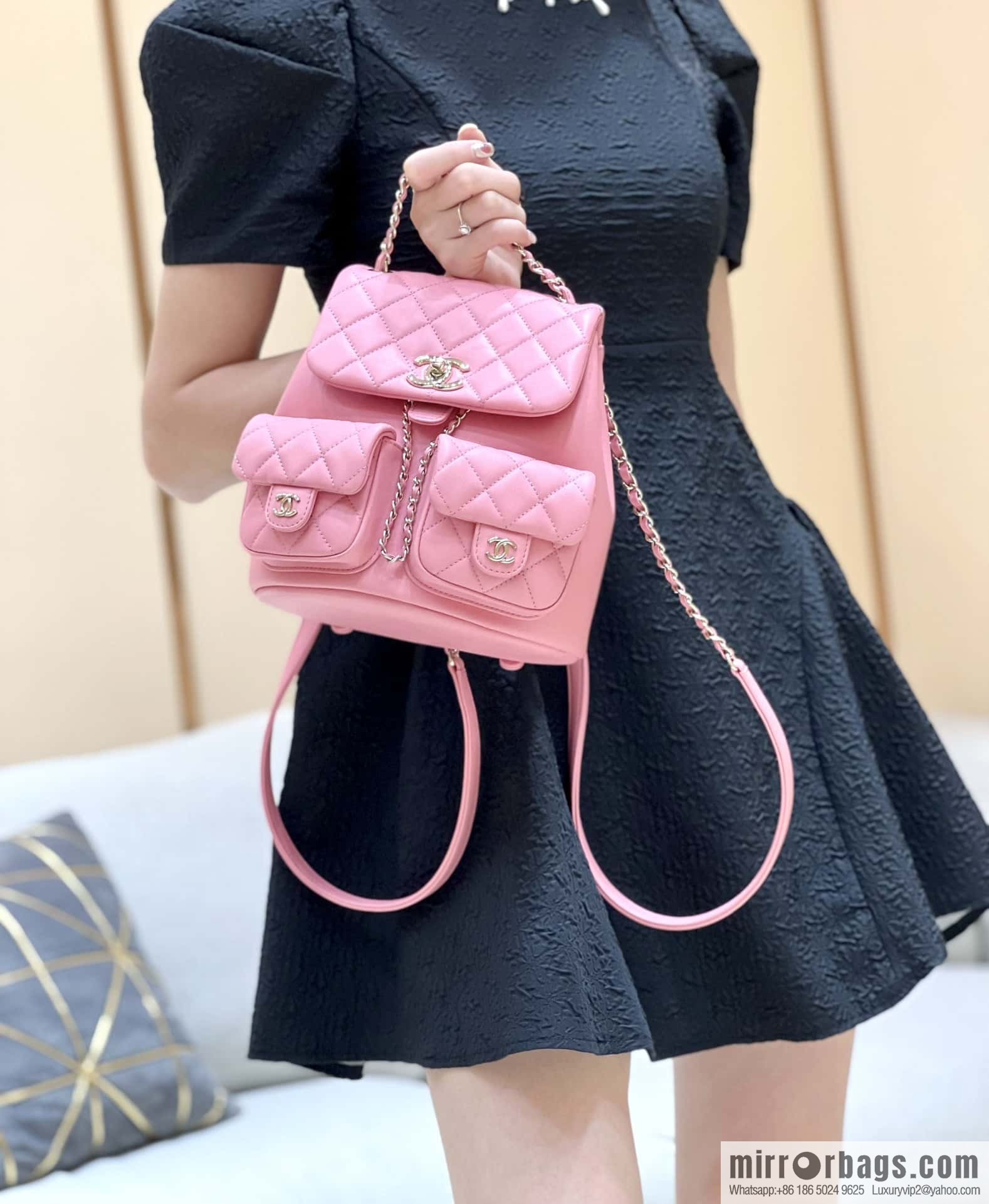 CHANEL 23P super hot frog double backpack AS3860 plain weave pink