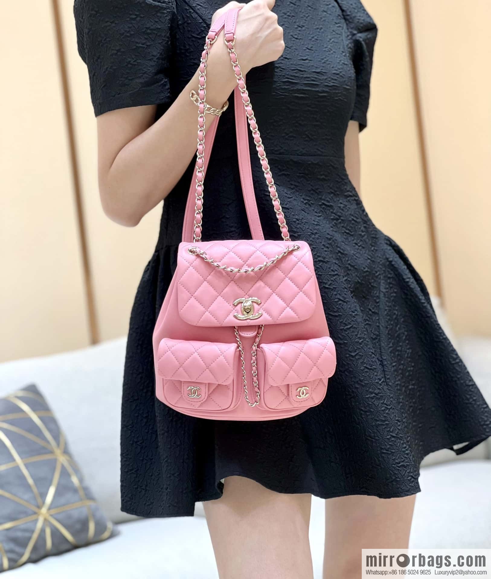CHANEL 23P super hot frog double backpack AS3860 plain weave pink
