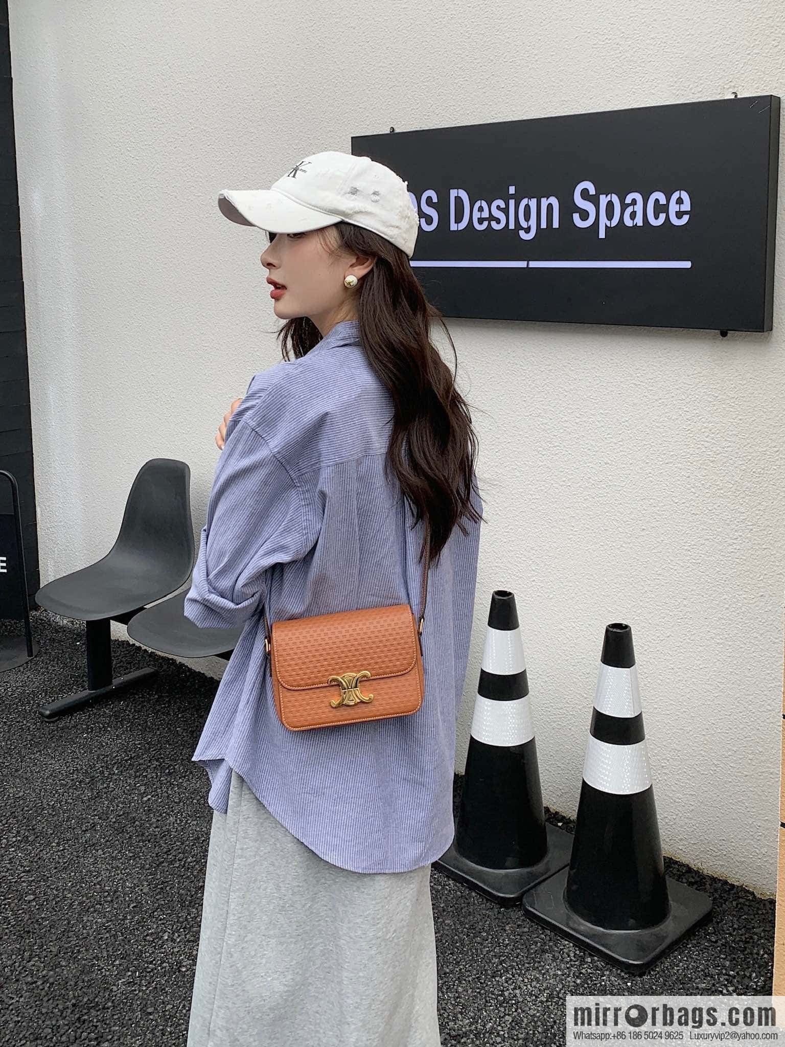 CELINE TEEN TRIOMPHE 188423