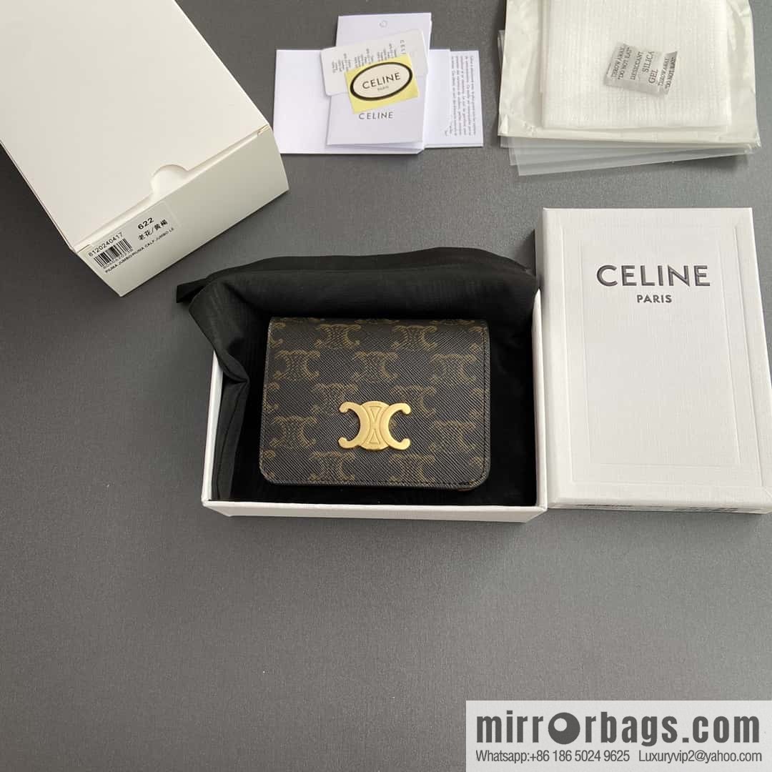 CELINE TRIOMPHE logo printed short wallet 10K623DPV.38NO 622