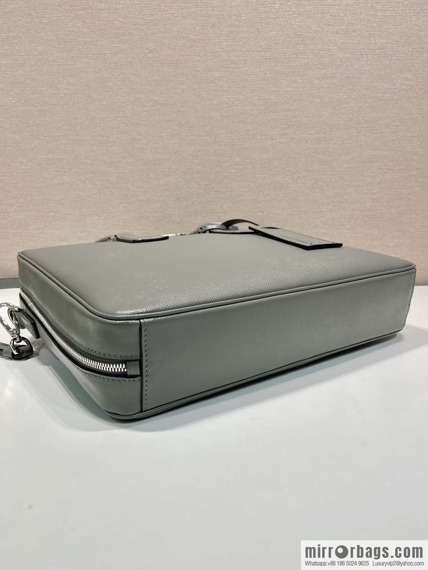 Prada 2VE011 💼💼 latest men's bag