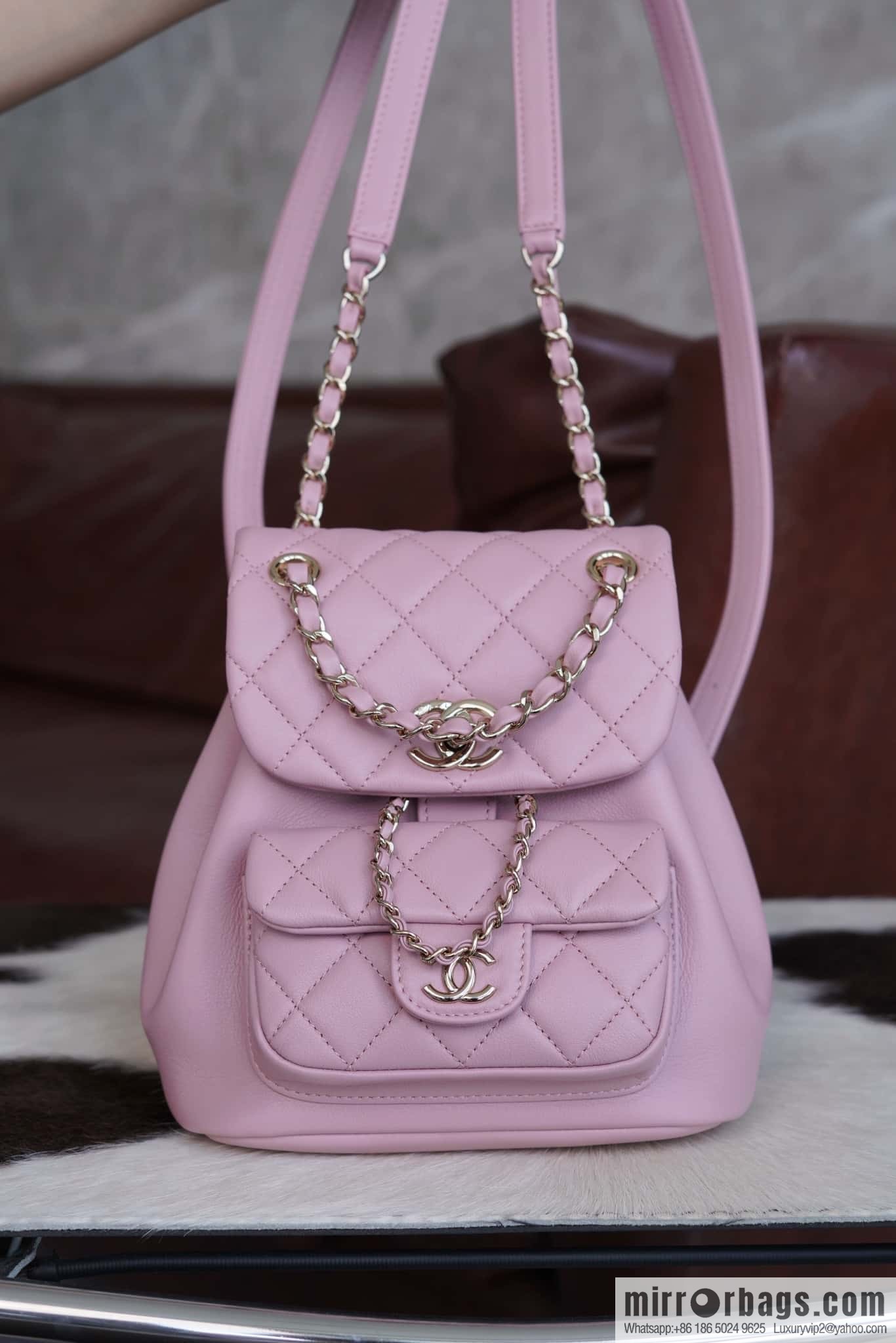 𝗖𝗛𝗔𝗘𝗡𝗟✦ 𝟐𝟒𝐩 backpack 🎒 pink AS2908
