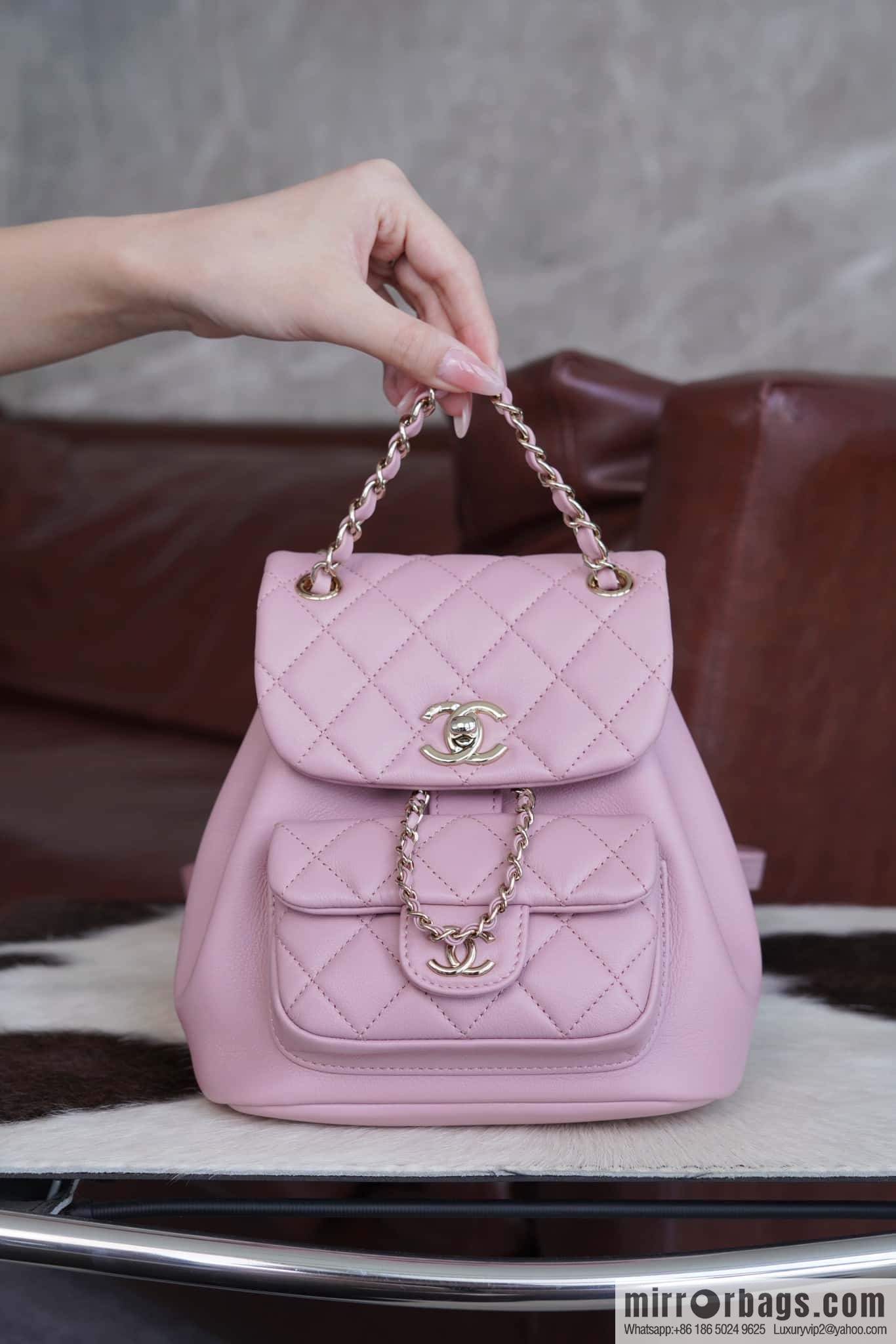𝗖𝗛𝗔𝗘𝗡𝗟✦ 𝟐𝟒𝐩 backpack 🎒 pink AS2908