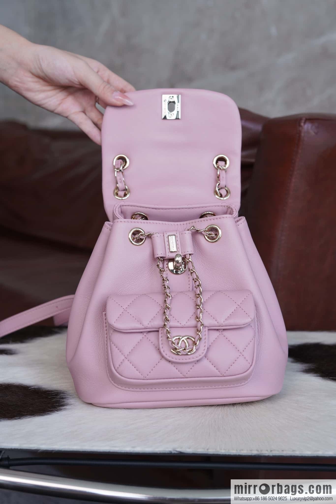 𝗖𝗛𝗔𝗘𝗡𝗟✦ 𝟐𝟒𝐩 backpack 🎒 pink AS2908