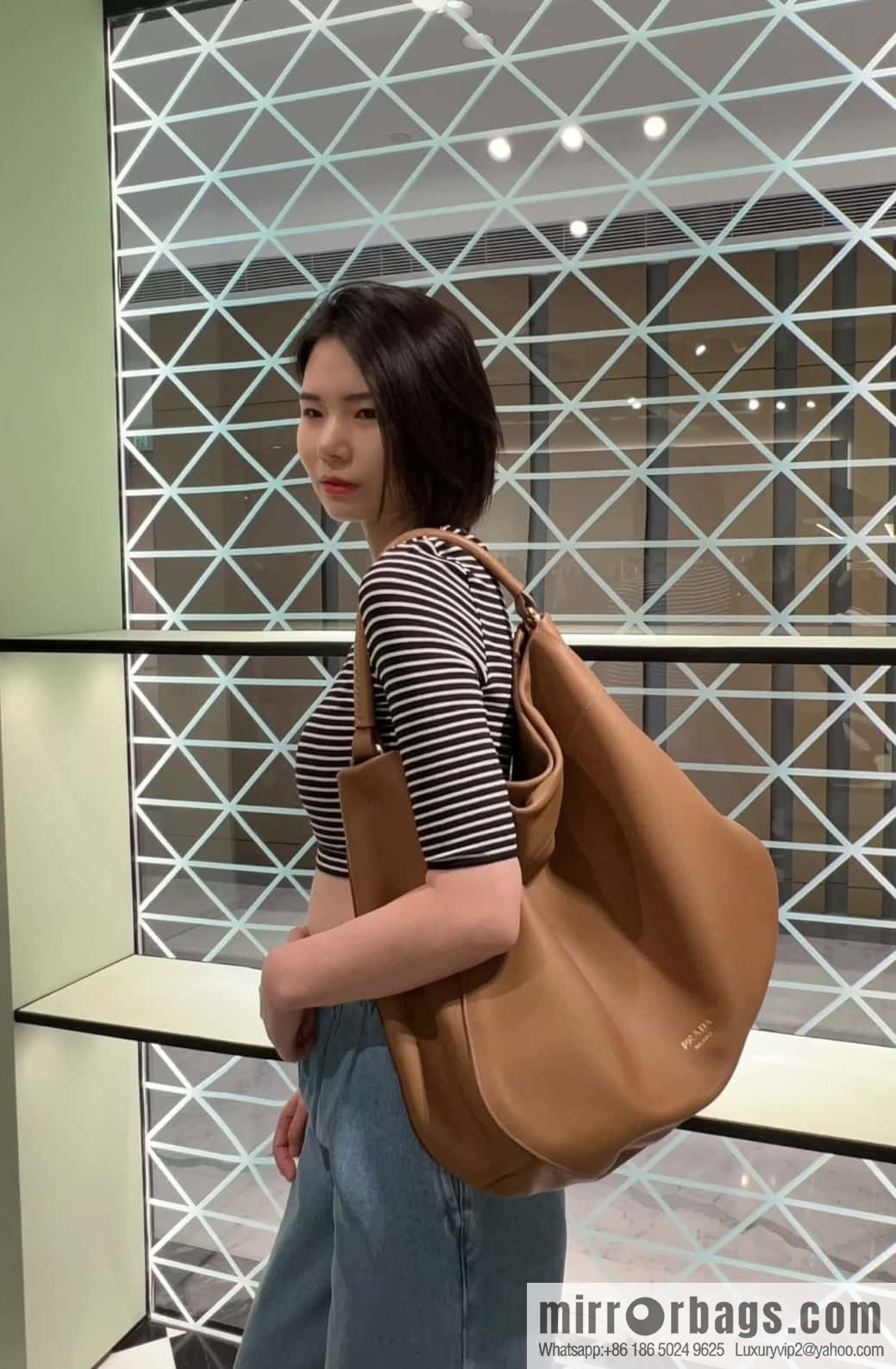 PRADA 🎉 new tote bag 🎉 1BC219 brown