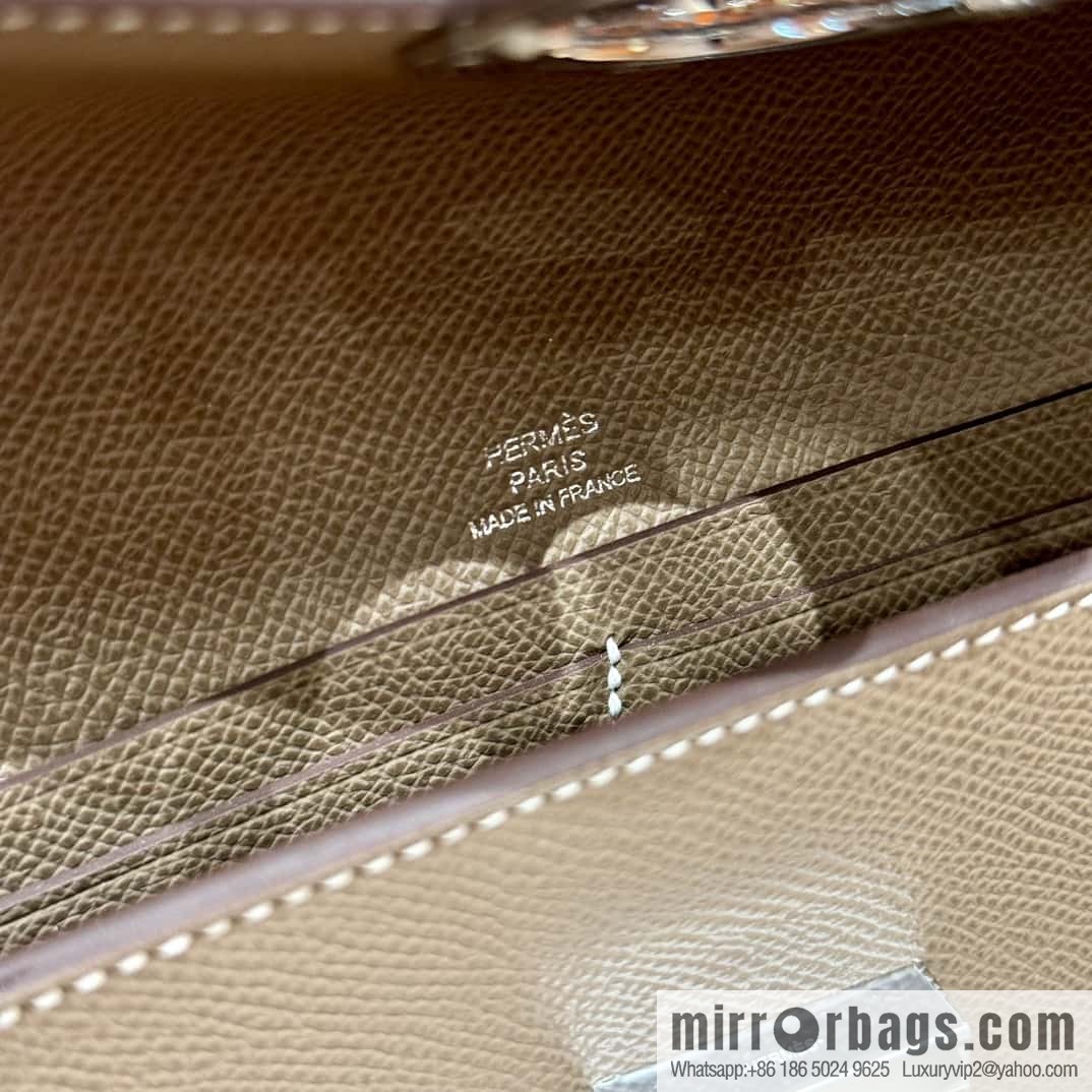 Chaine d'Ancre To Go wallet, pig nose togo elephant gray silver buckle