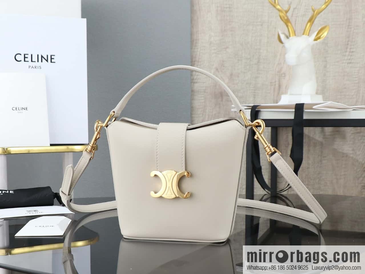 [Premium quality, all-steel hardware] CELIN_E TRIOMPHE mini cowhide bucket bag model: 10k943