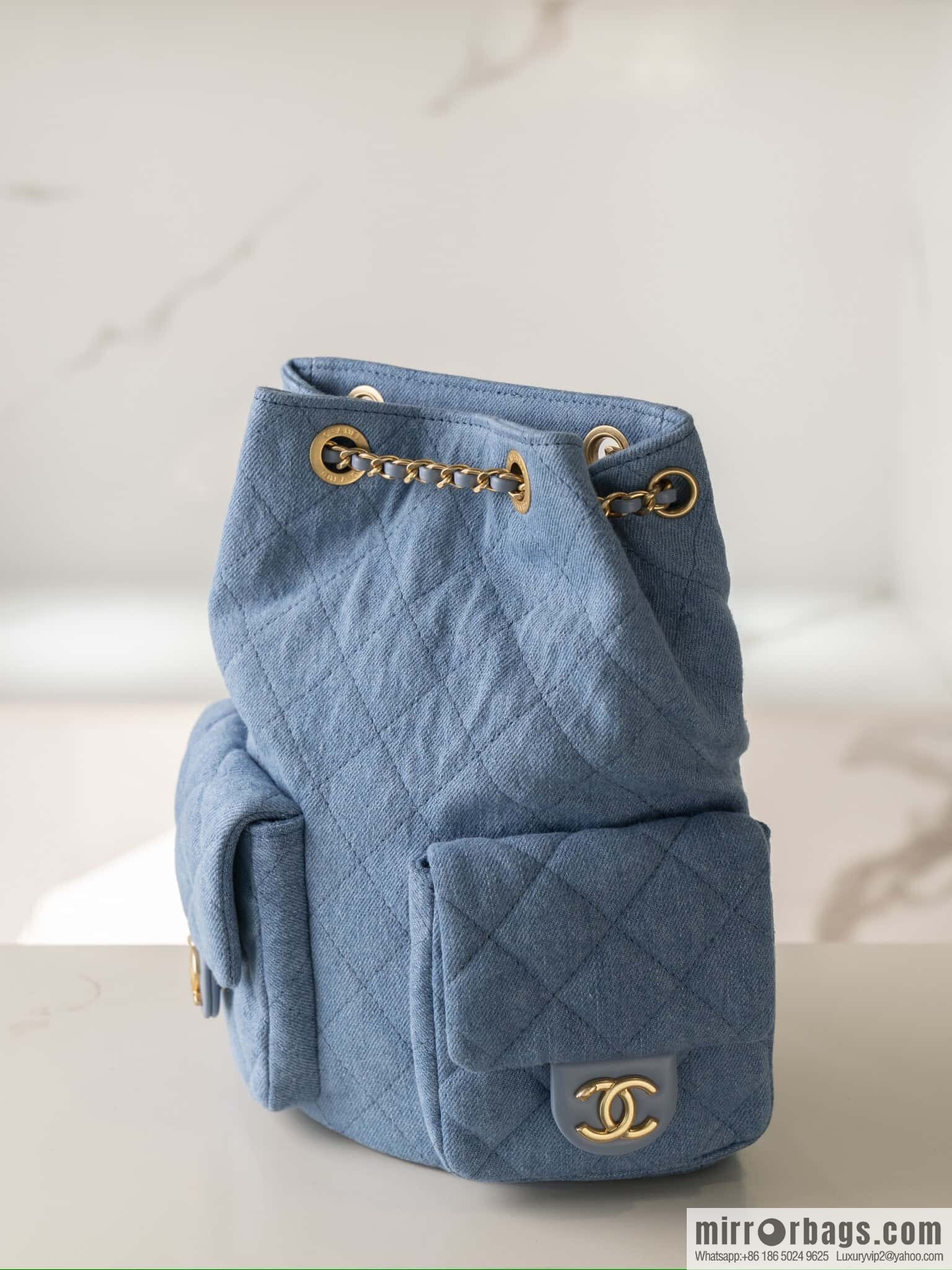 𝐂𝐡𝐚𝐧𝐞𝐥 𝟐𝟓𝐜 early spring, light denim backpack 🦋 AS5310