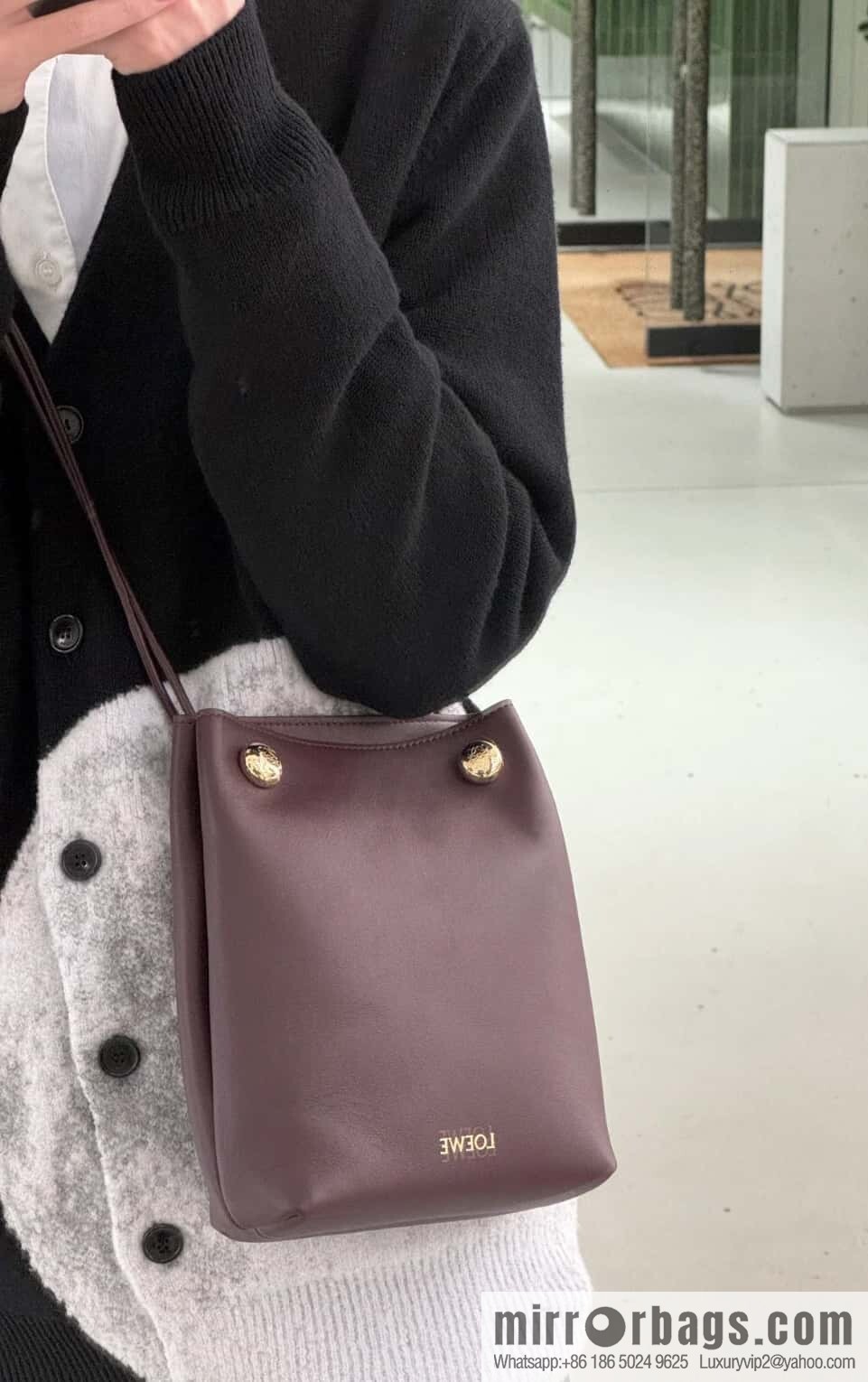 LOEWE's new Pebble Pouch 0905 burgundy