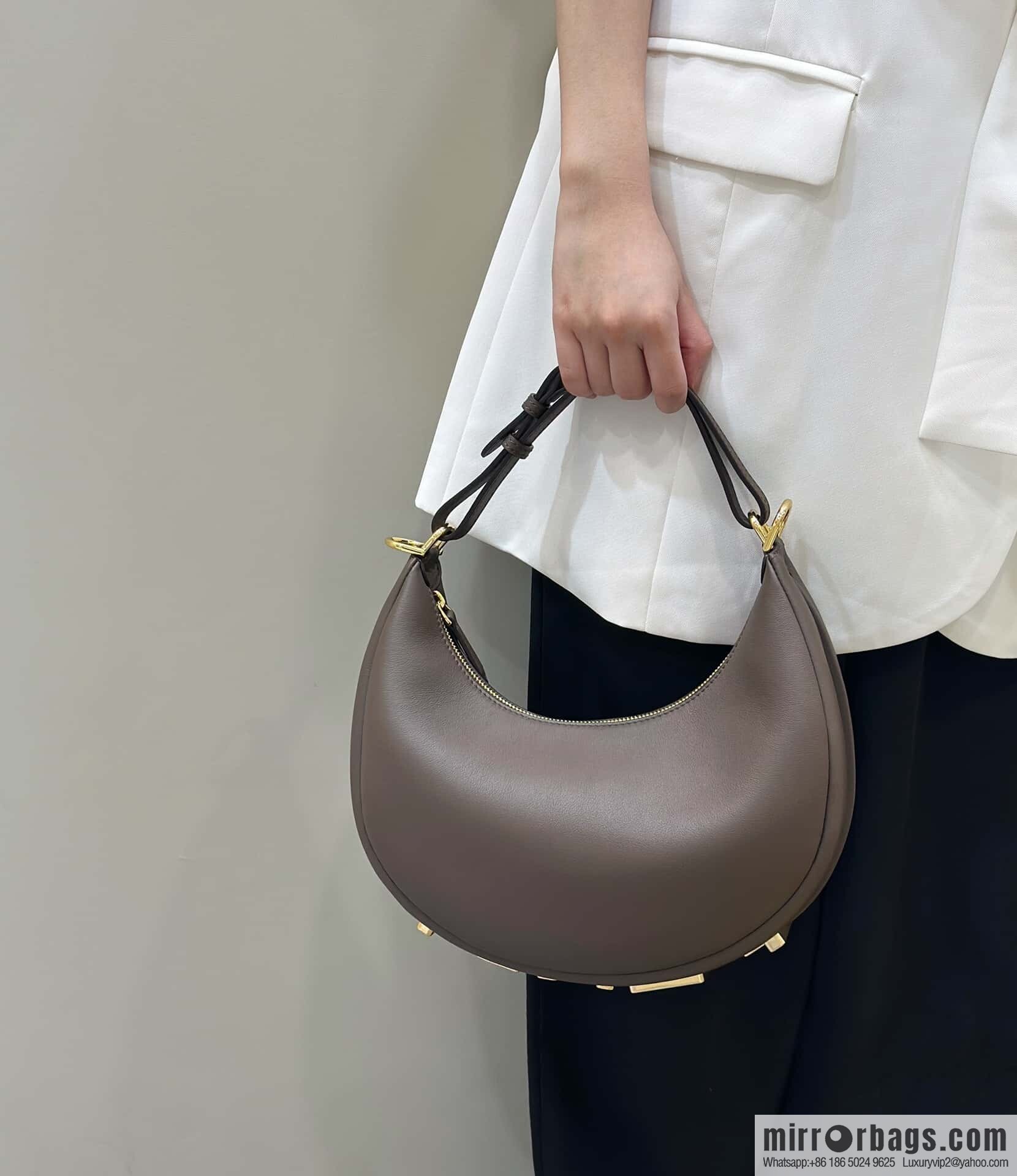 FENDI Fendigraphy: 80056m chocolate brown