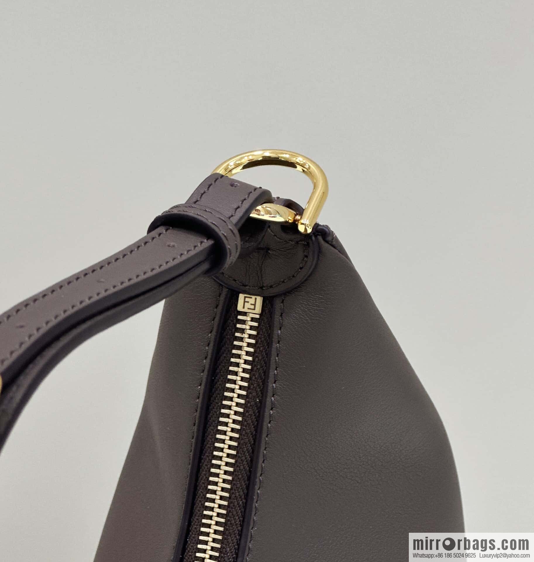 FENDI Fendigraphy: 80056m chocolate brown