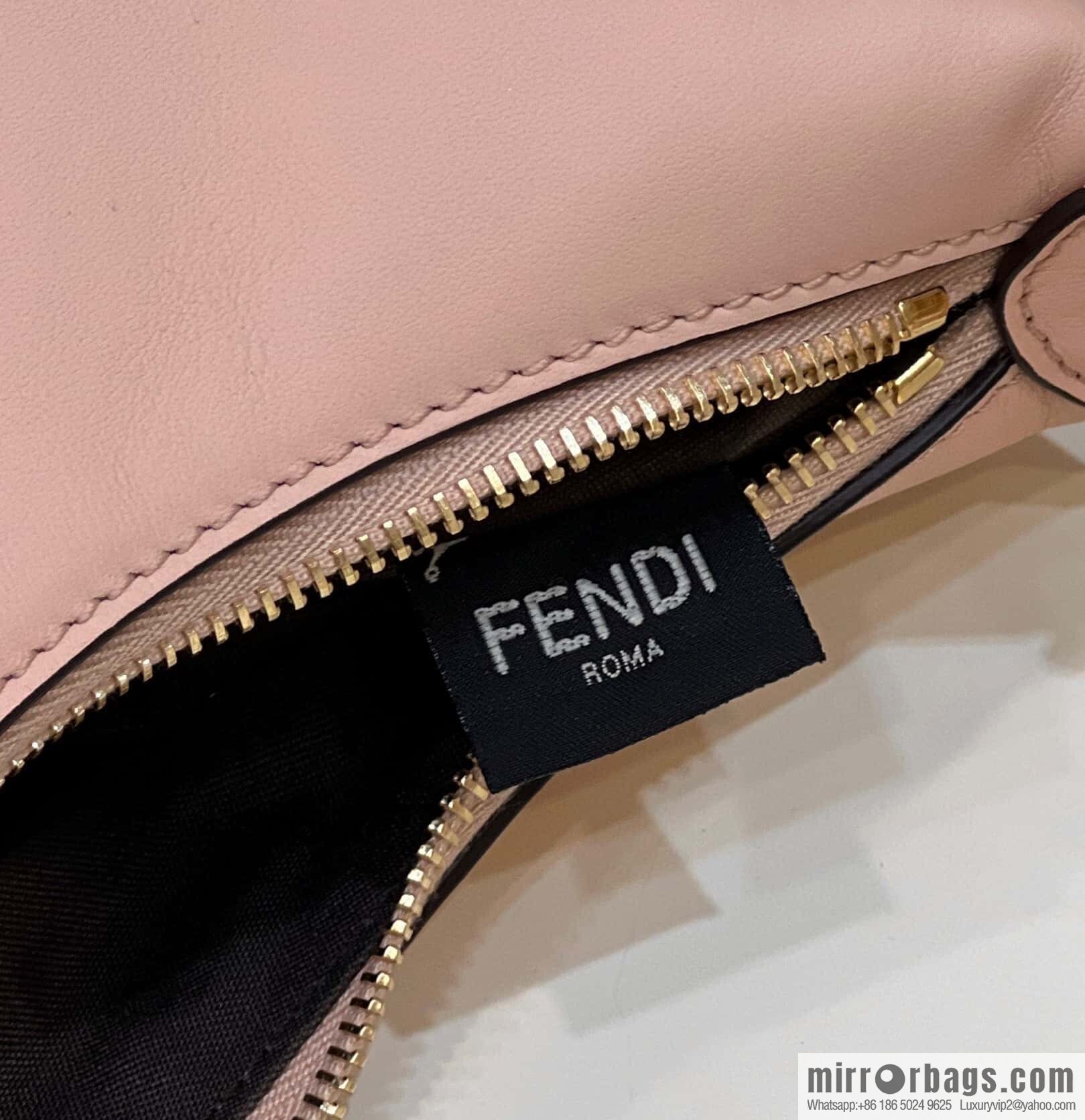 FENDI Fendigraphy armpit bag, model number: 80056m powder