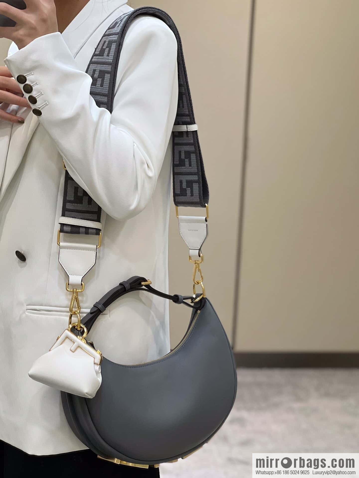 FENDI Fendigraphy armpit bag, model number: 80056m gray
