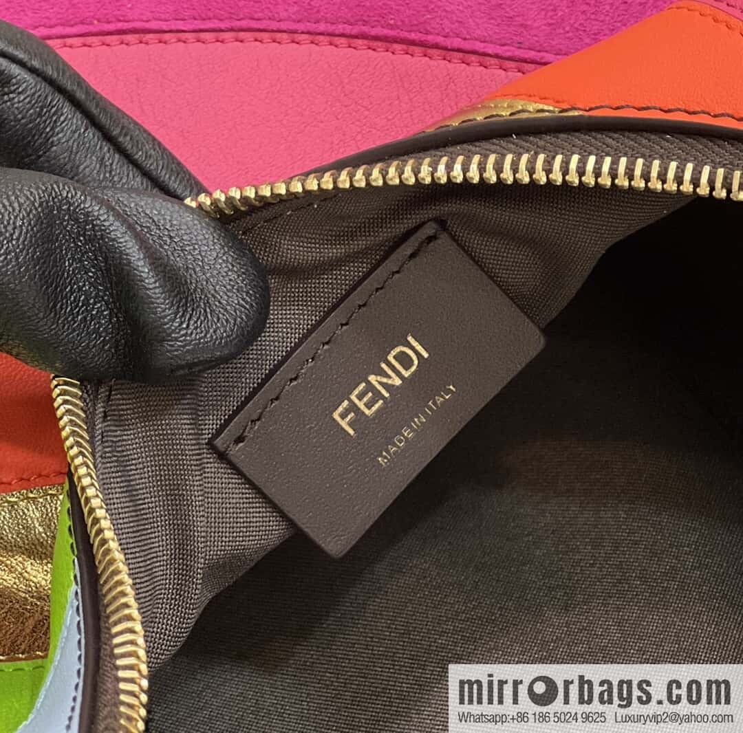 FENDI Fendigraphy armpit bag, model number: 80056m color matching