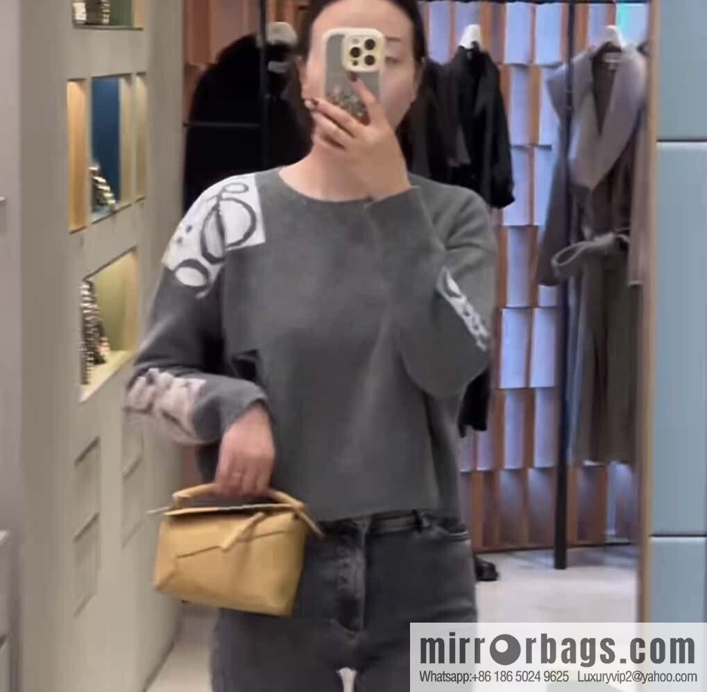 LOEWE puzzle new desert yellow 0680