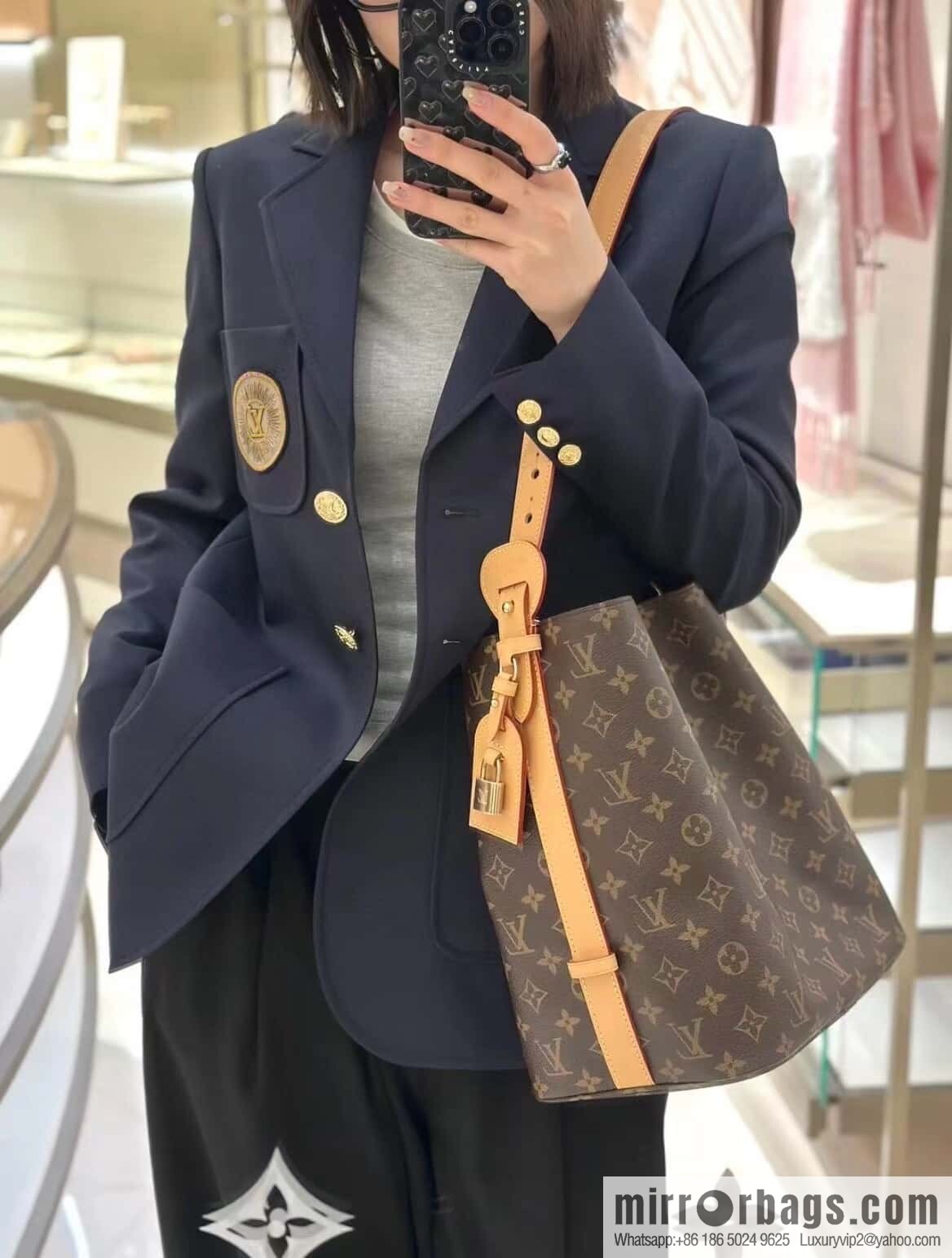 LV M12926 NEW All In GM