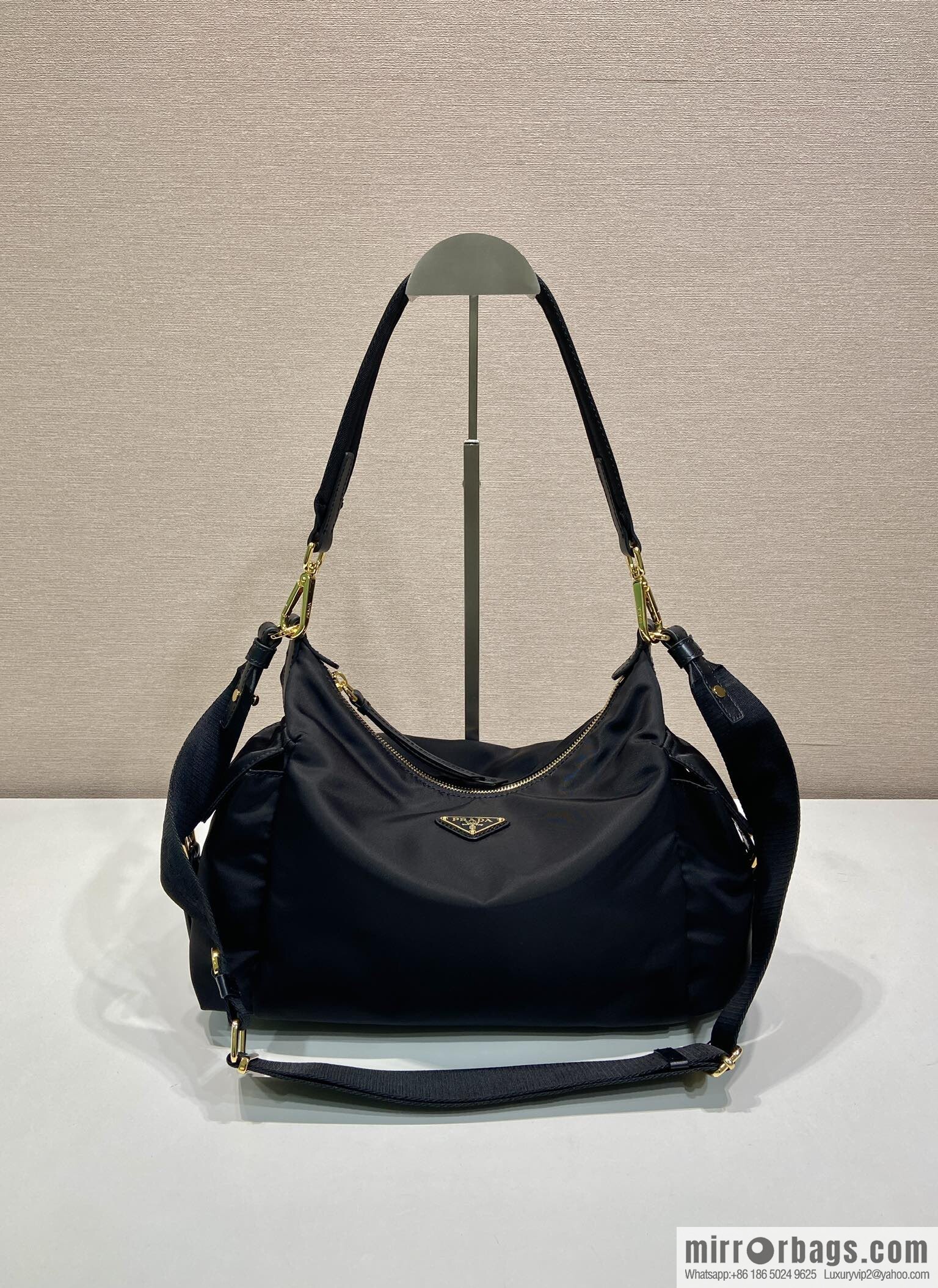 PRADA 🎉 New 🎉 1BC264 Exploration Bag 🎉🎉 Black