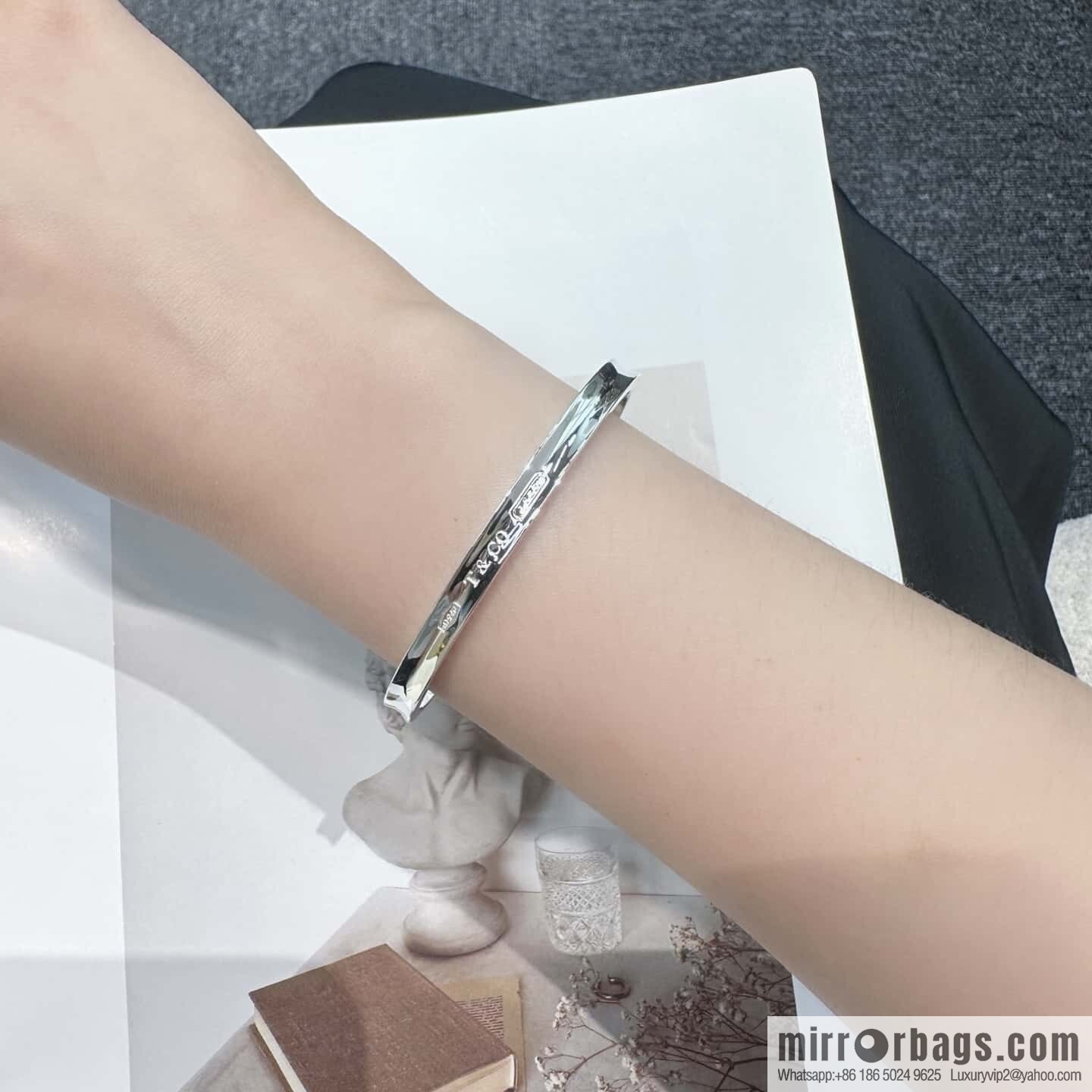 ❗️New ❗️ Tiffany & Co. T 1837 bracelet