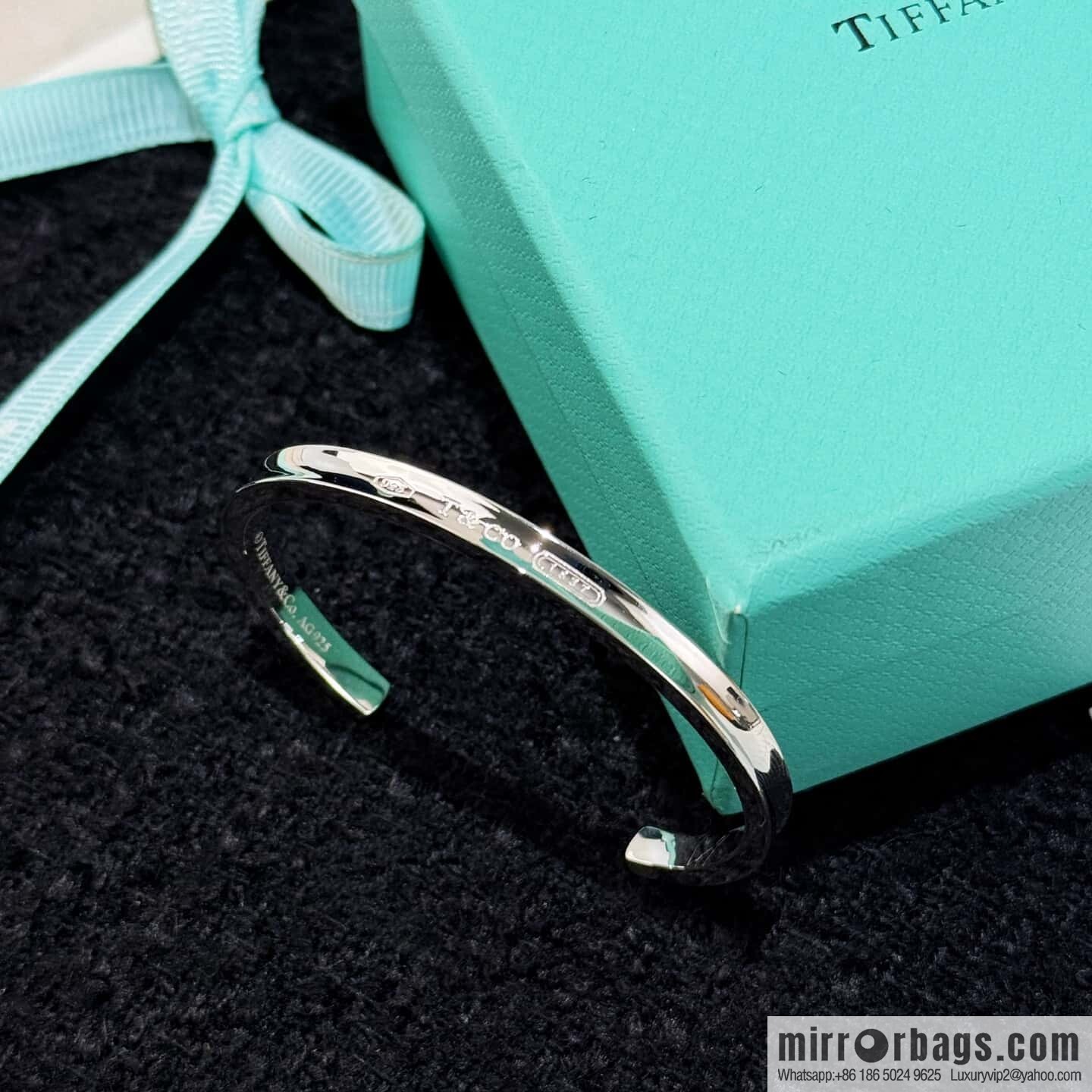 ❗️New ❗️ Tiffany & Co. T 1837 bracelet