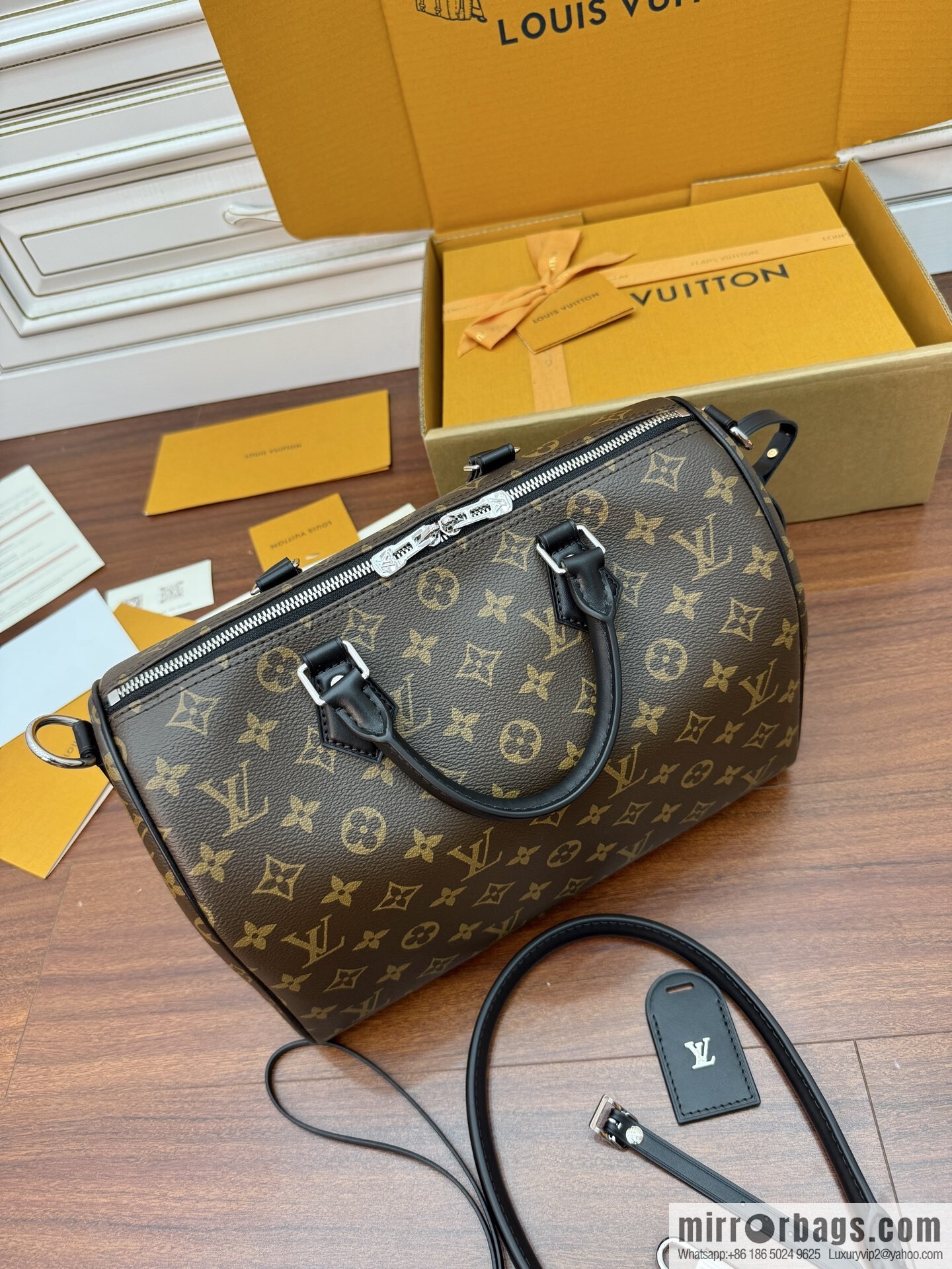 LV M12243 Speedy Soft 30 Dark